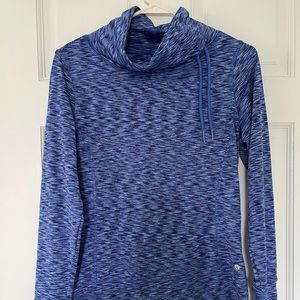 Quick dry athletic shirt